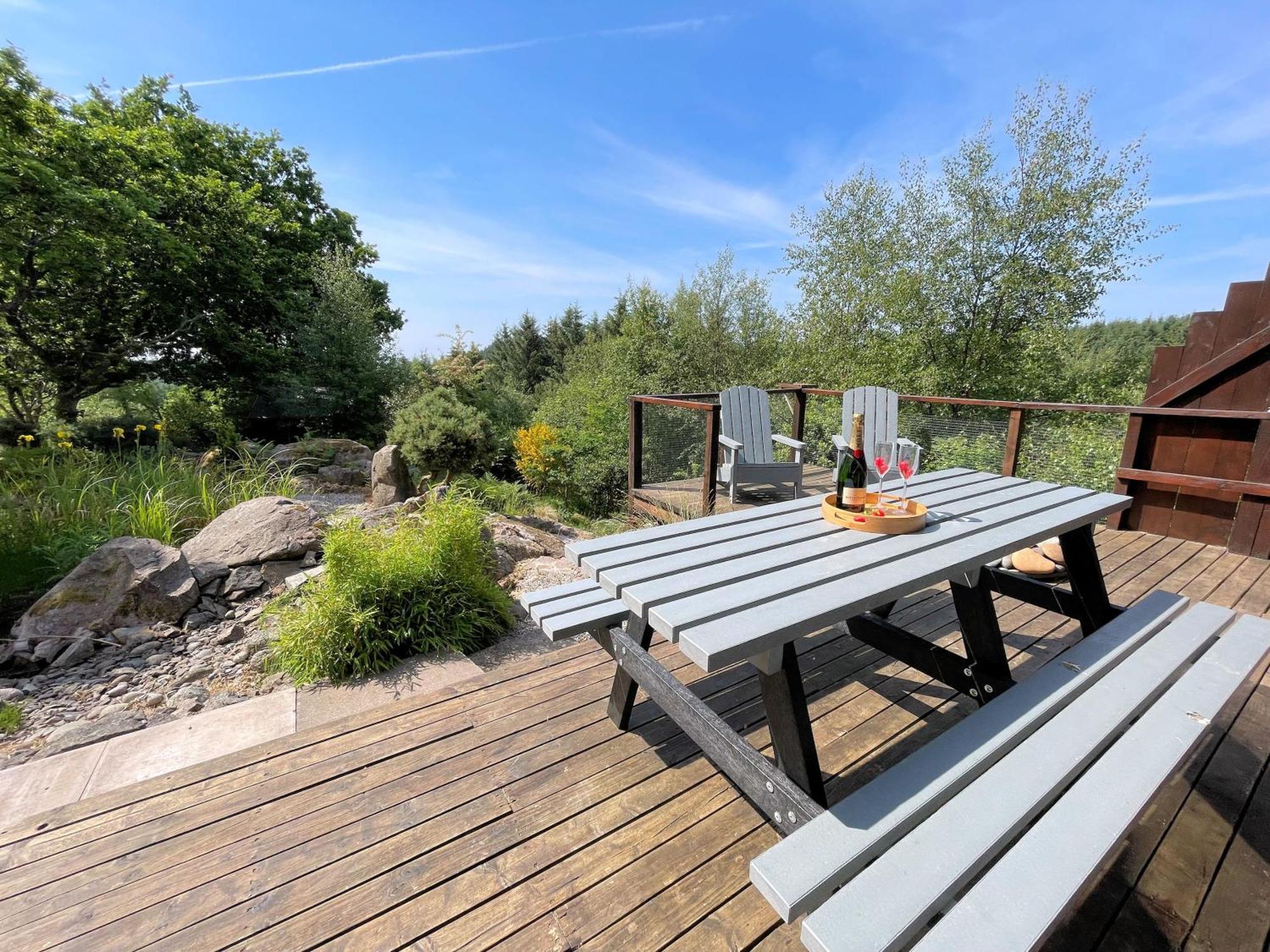 Pass The Keys Beautiful 2Br Beach Lodge Set In Stunning Gardens Dalbeattie Exteriér fotografie